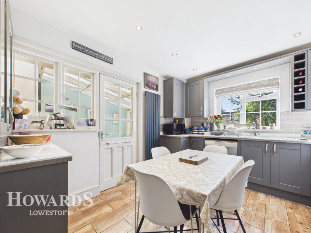 House in East Suffolk, Easton Bavents, Reydon - View 4