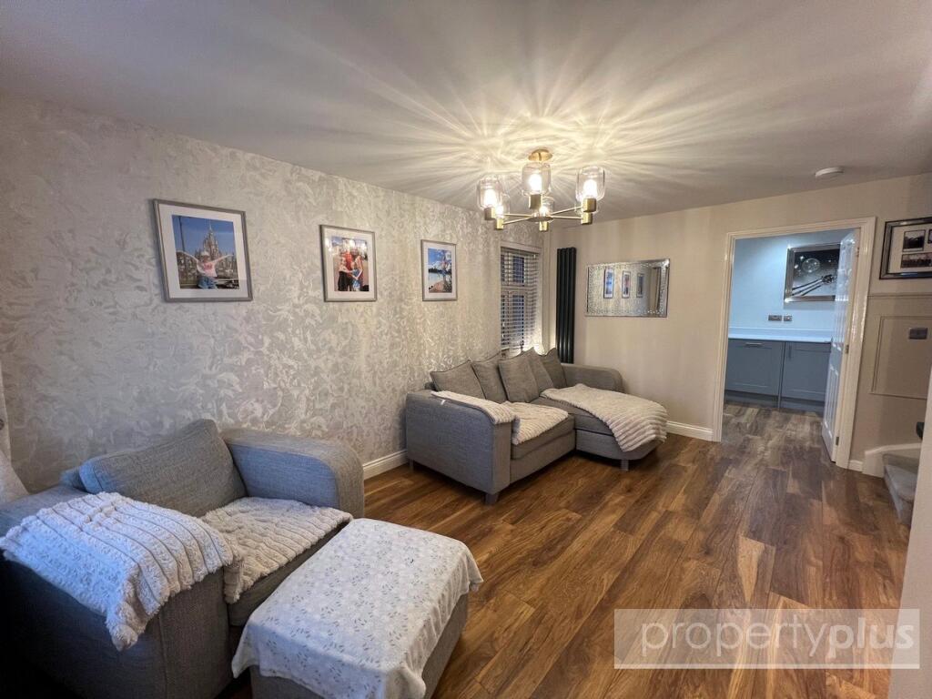 Llewellyns View, Gilfach Goch, Rhondd Cynon Taff, CF39 photo 2