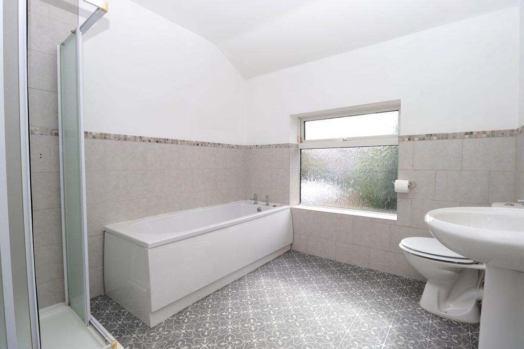 House in Staffordshire Moorlands, Biddulph - More