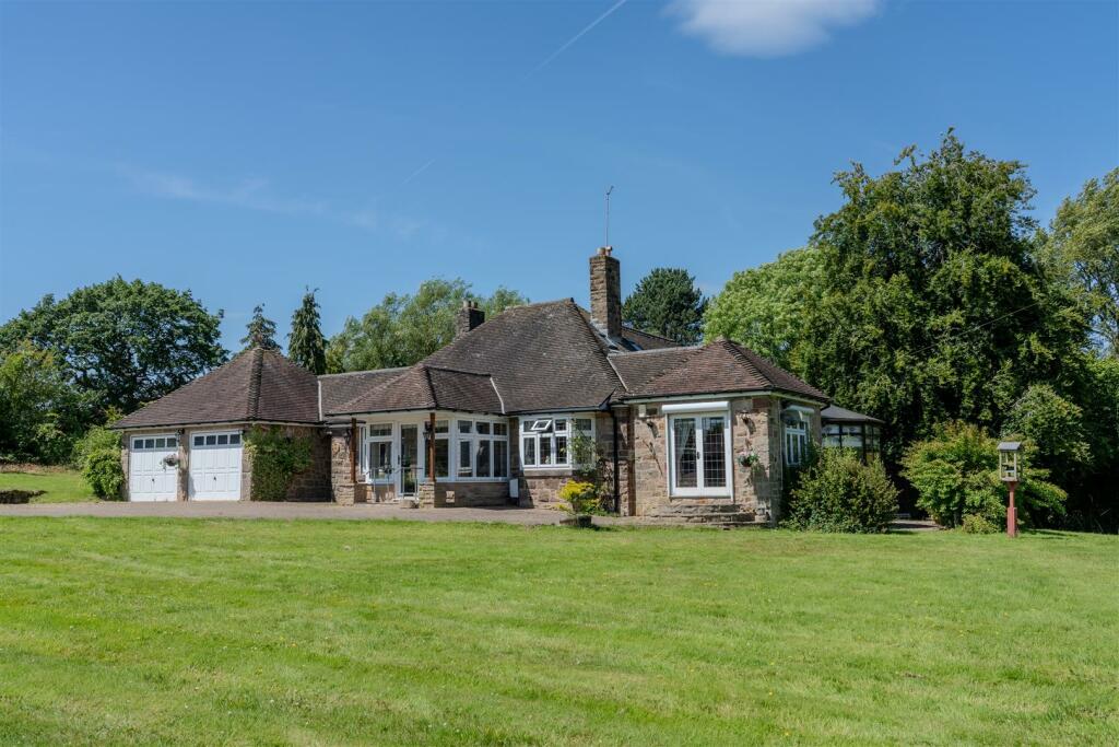 3-bed detached on 67, Brookfield Park, £795,000