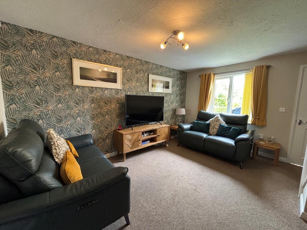 Main image of property: Oak Tree Close, S66 2NY