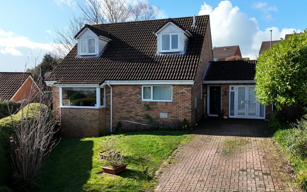 Main image of property: Cae Marchog, Energlyn, Caerphilly