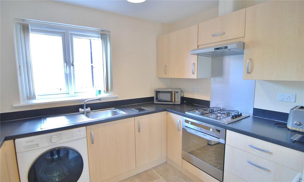 Apartment in Stroud - View 2
