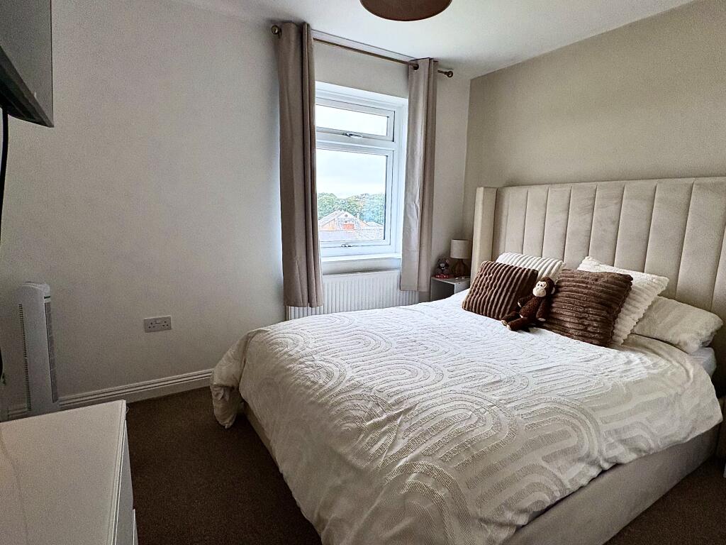 House in Truro, Carn Brea - More
