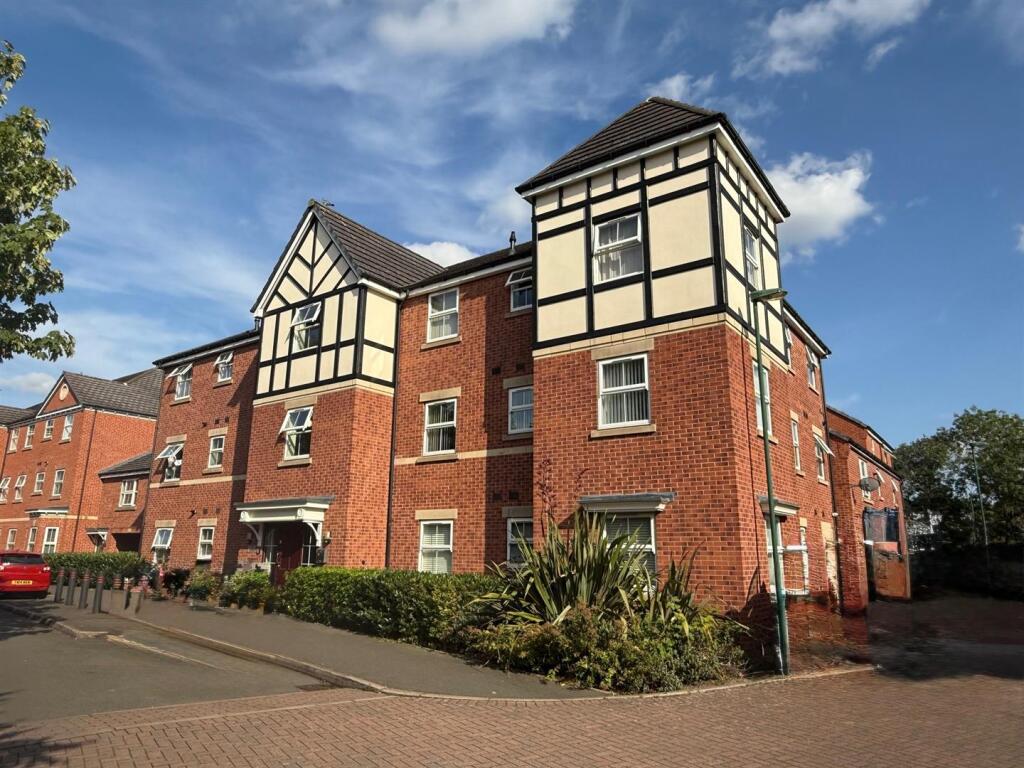 Main image of property: Snitterfield Drive, Shirley, Solihull