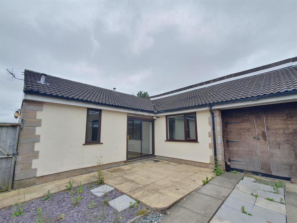 Main image of property: Mayflower Close, Markfield