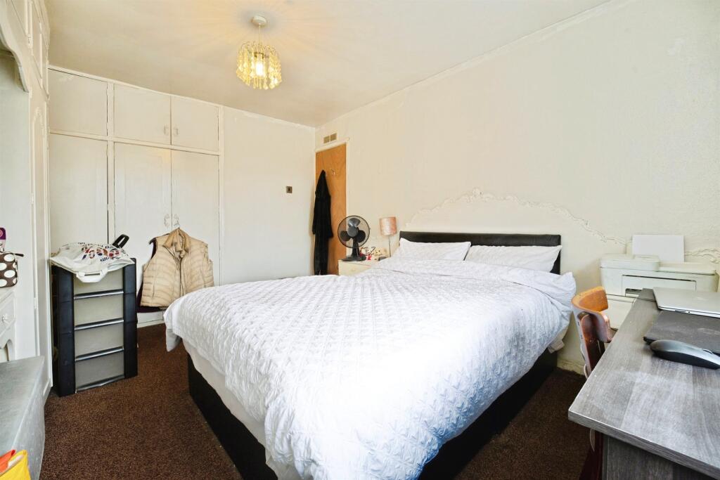 Apartment in Leeds - View 5