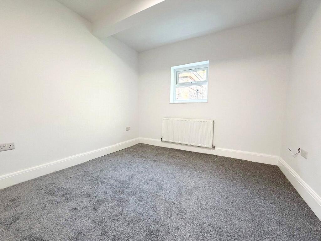 Apartment in Manchester - More