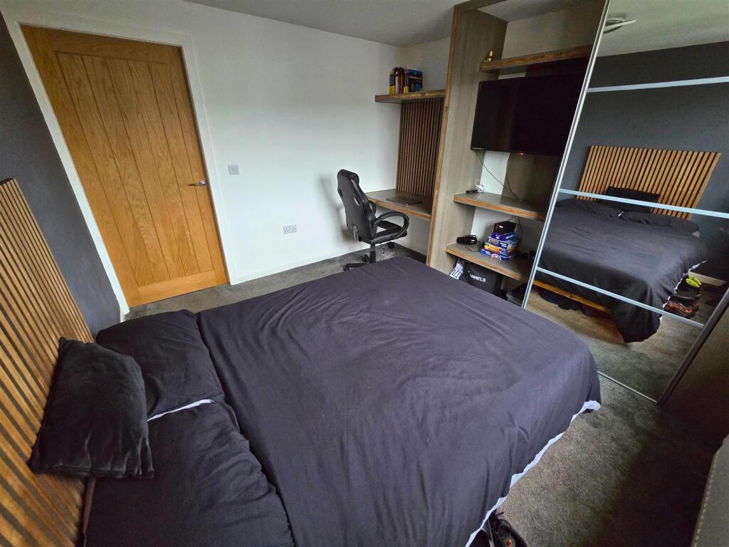 Additional image 13 of Laburnum Close, Burnley