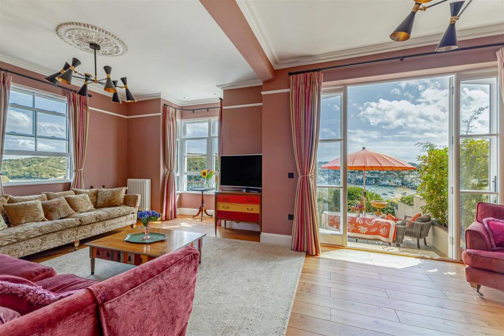 House in Plymouth - View 3