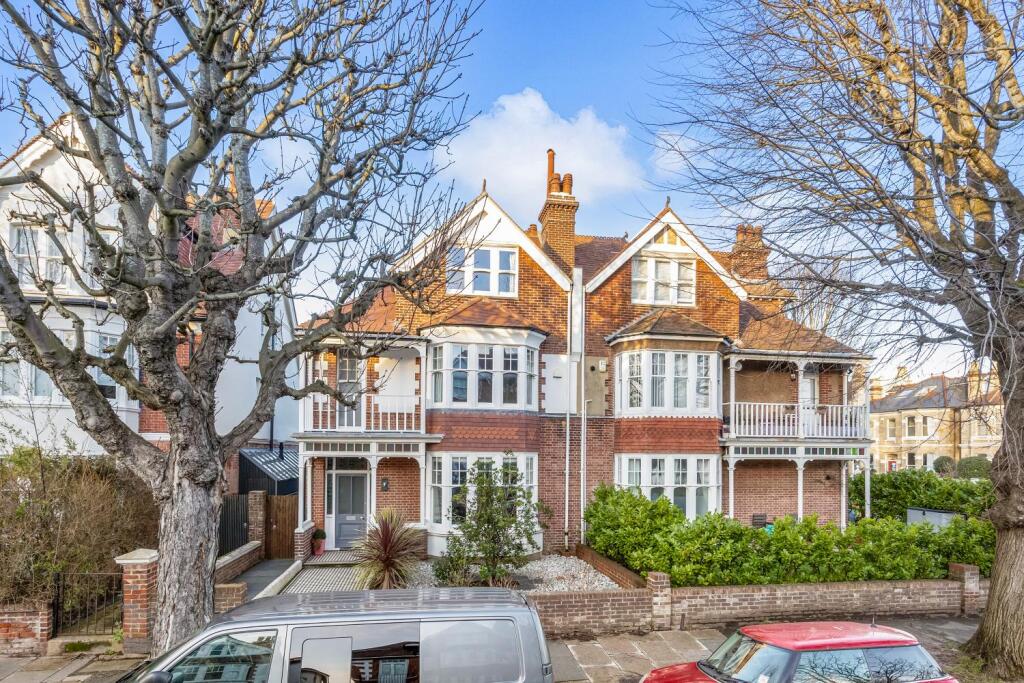 Main image of property: Pembroke Crescent, Hove, BN3