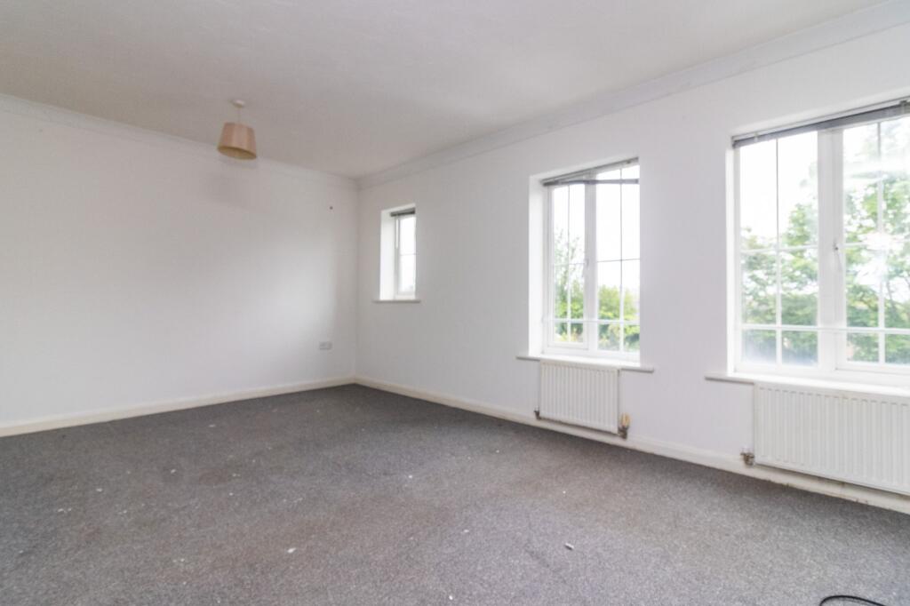 Oakwood Road, Leicester, LE4 photo 2