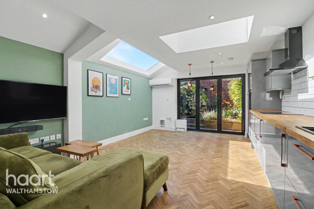 Main image of property: Queens Road, London