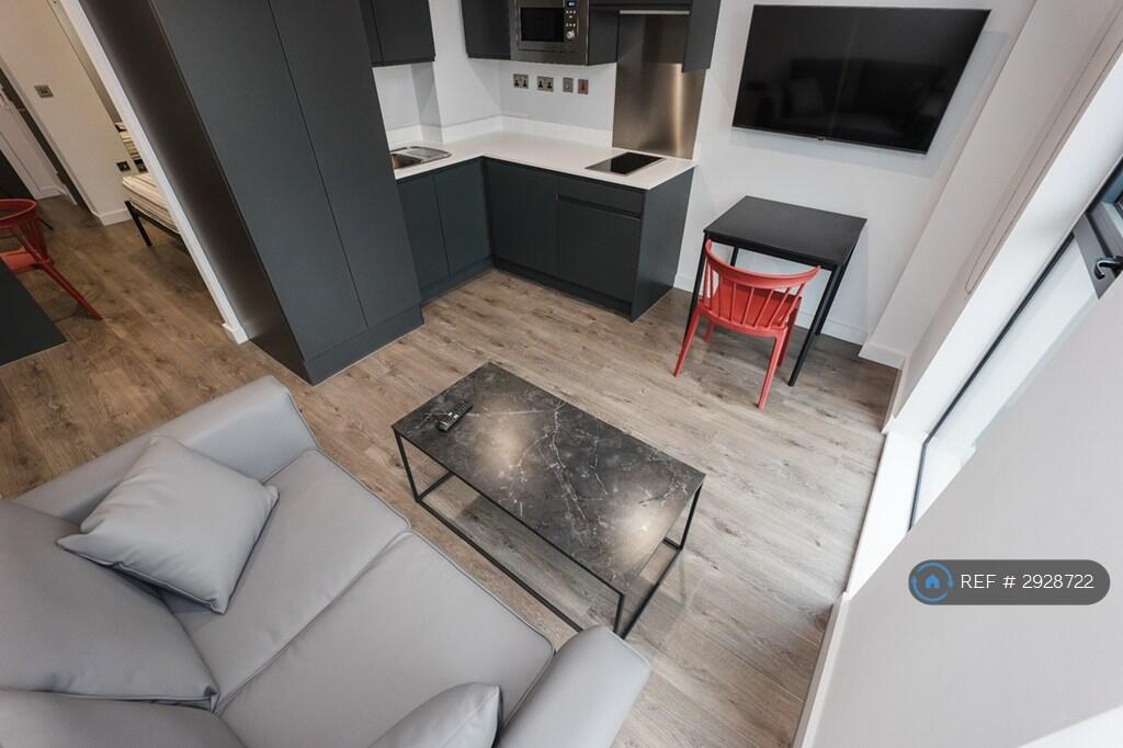 Studio flat for rent
