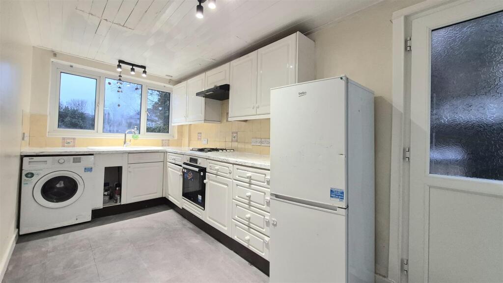 House in Luton - More
