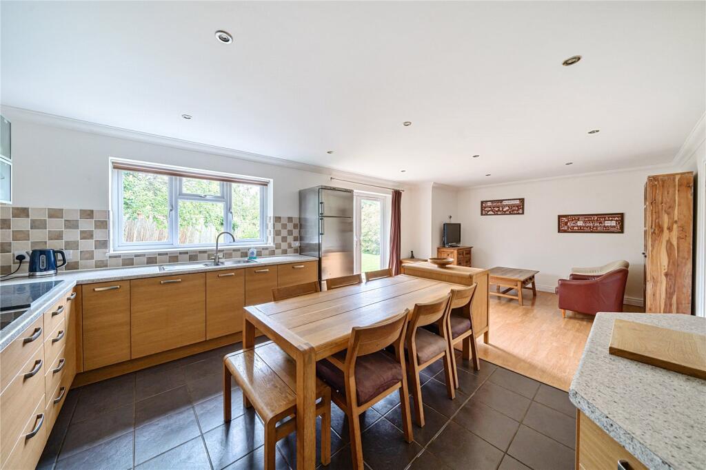 Cowley Close, Benhall, Cheltenham, GL51 - More