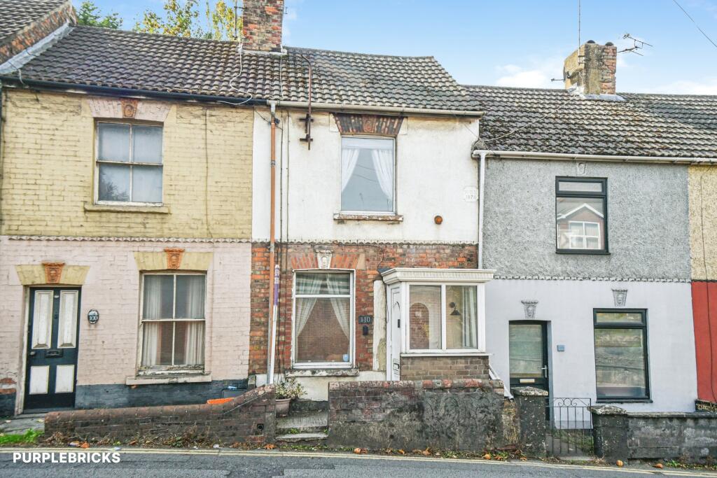 House in Swindon, Okus, Kingshill