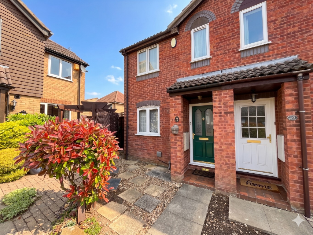 Main image of property: Temple Close, Luton, Bedfordshire, LU2 7XZ