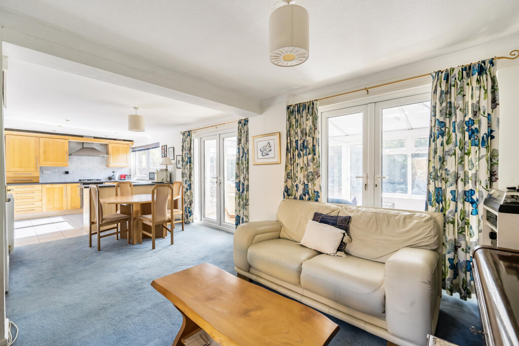 House in Swindon, Liden, Nythe, Eldene and Liden - View 4