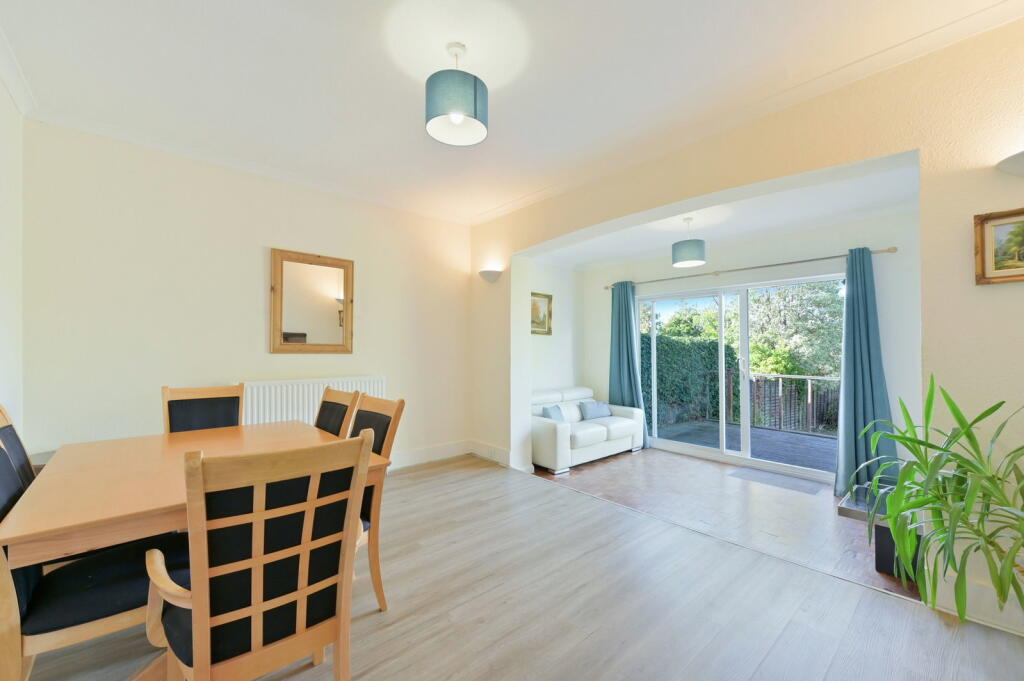 House in Harrow - View 3