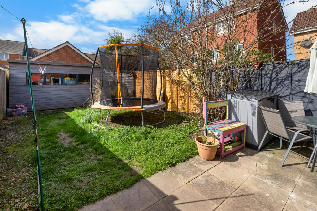 Additional image 14 of Vale Grove, Bromsgrove B60 3GE