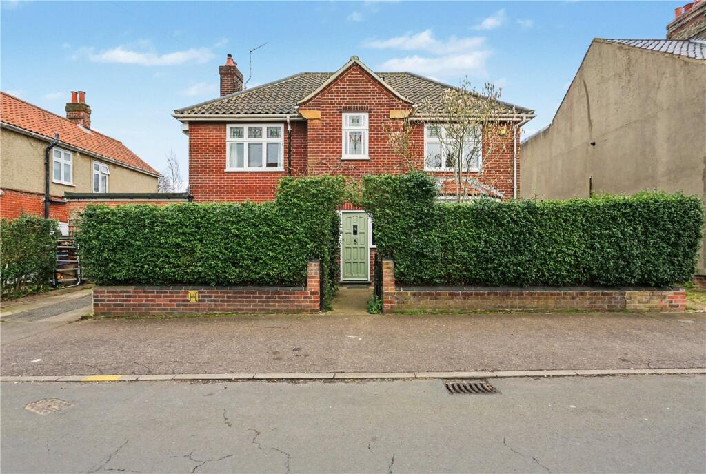 Main image of property: Hotblack Road, Norwich, Norfolk, NR2