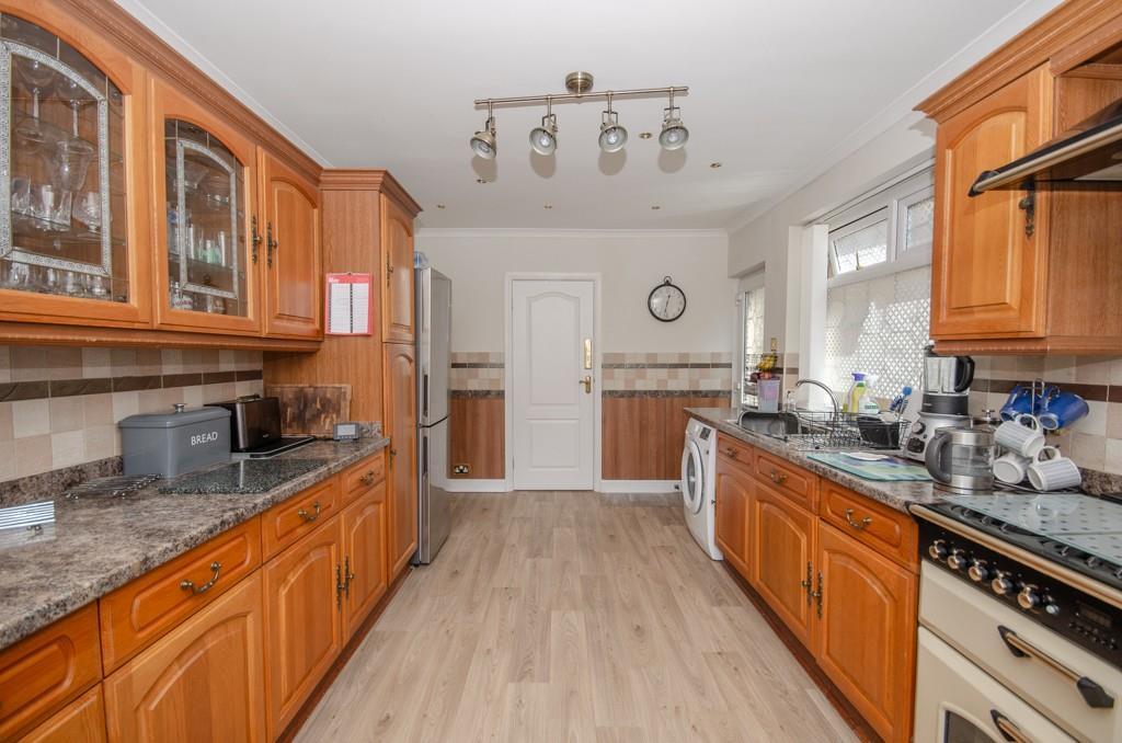 House in Bristol, Blackhorse, Emersons Green - More