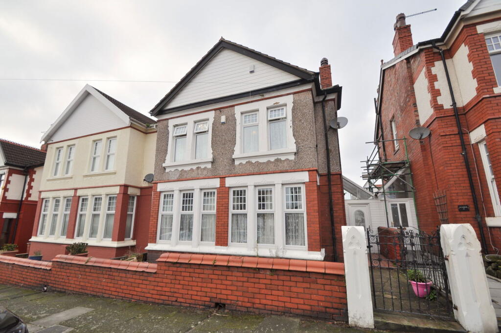 4-bed semi-detached on Stoneby Drive, Wallasey, £275,000