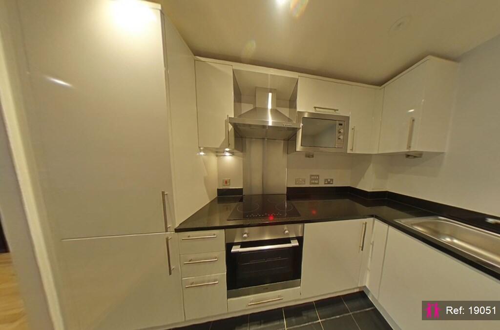 Apartment in London, Royal Borough of Greenwich - View 2