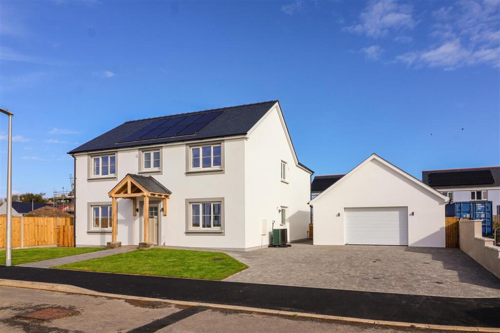 Main image of property: 17 Bush Park