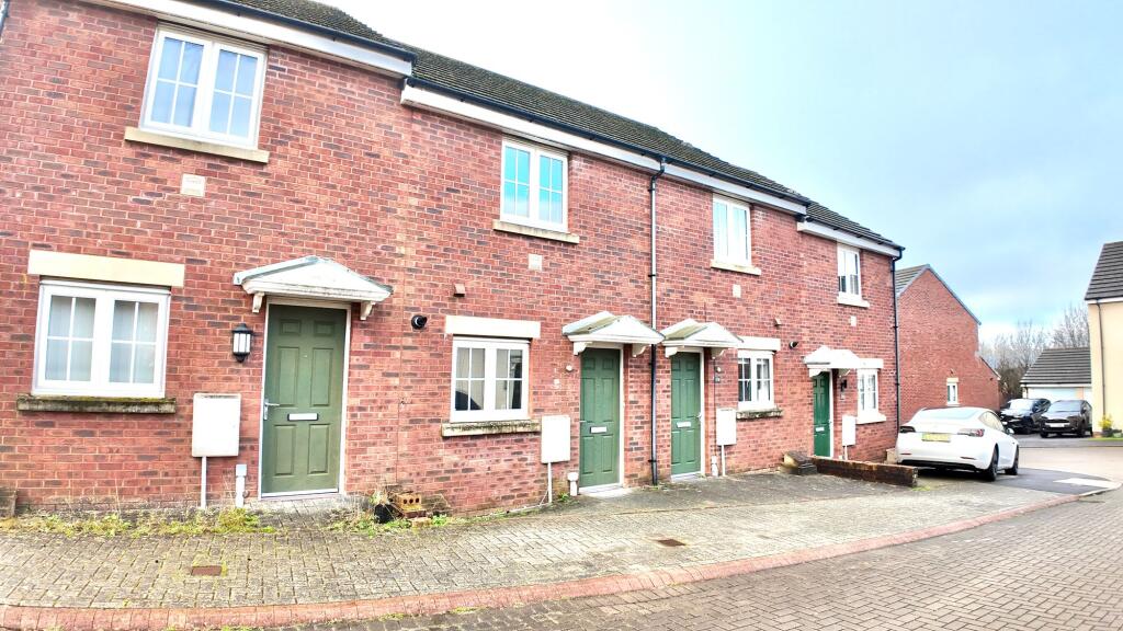 Main image of property: Lonydd Glas, Llanharan, CF72