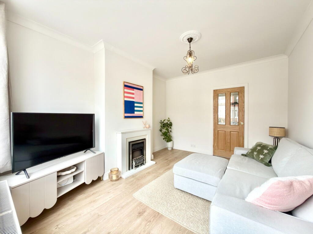 Hartland Close, Offerton, Stockport, SK2 5BB photo 5