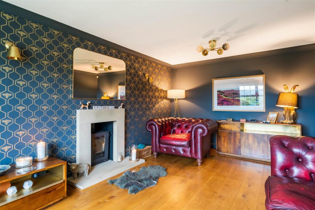 New Road, Wingerworth, Chesterfield, S42 photo 3