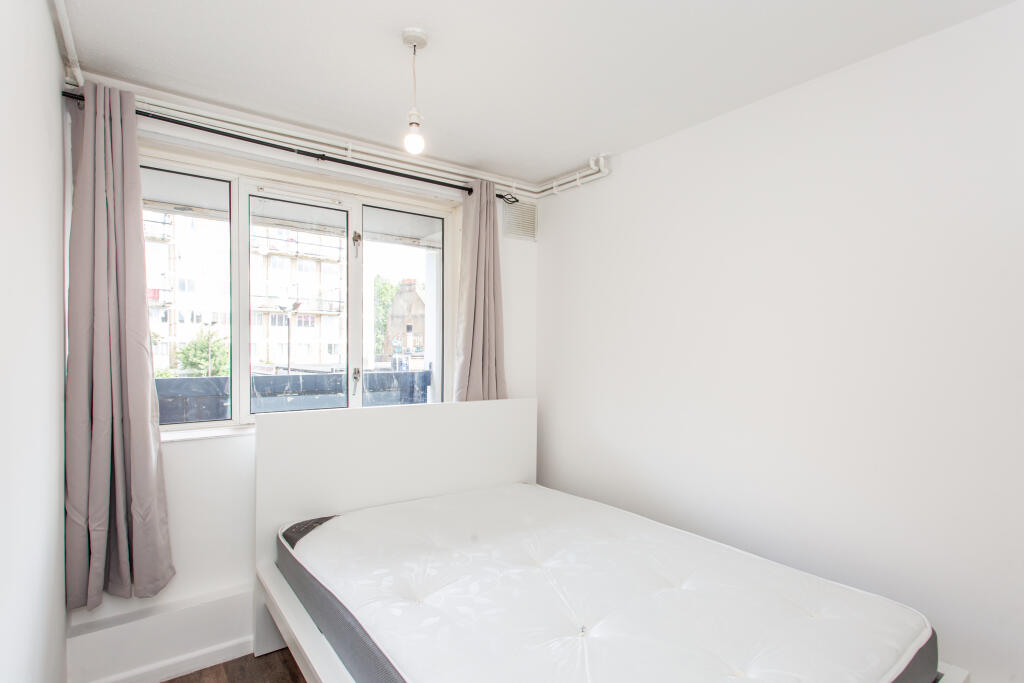Apartment in London - More