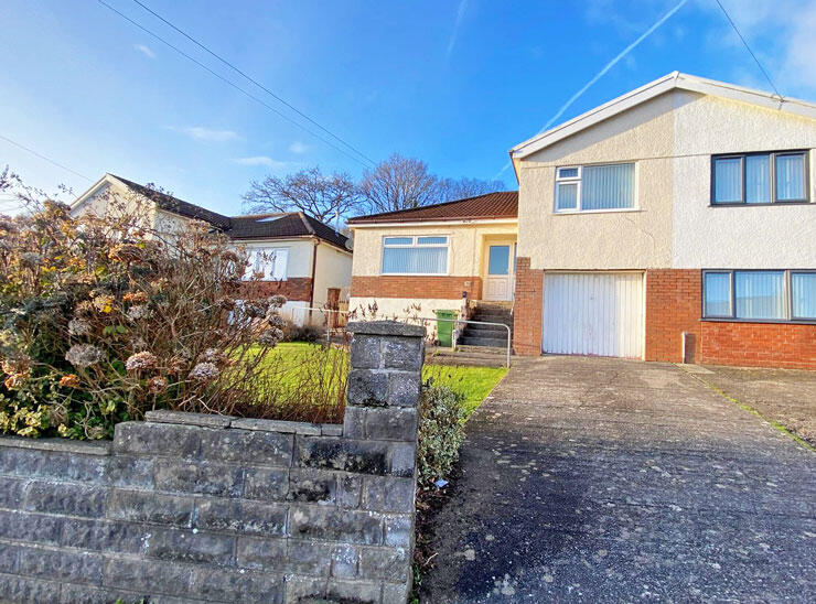 Main image of property: The Avenue, Ystrad Mynach, Hengoed, CF82 8BA