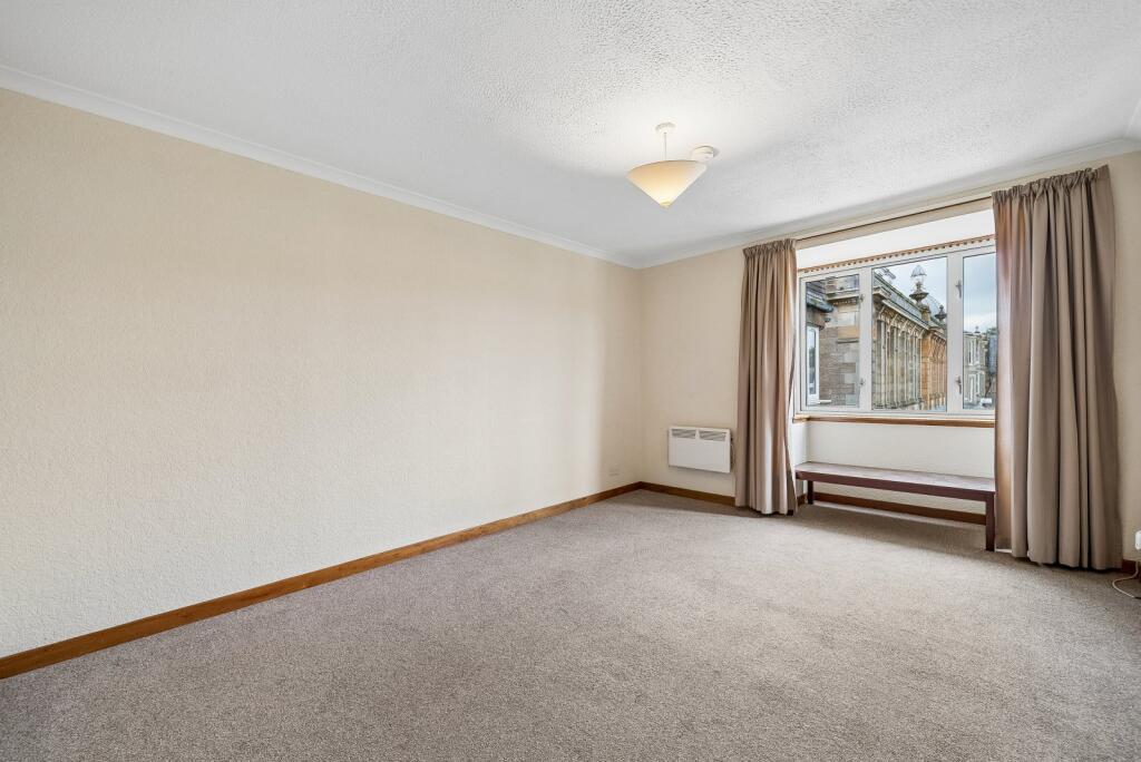 Apartment in Glasgow, Argyll and Bute - View 3