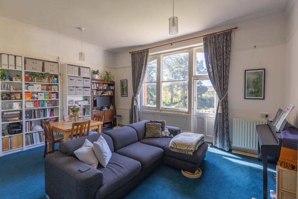 Apartment in Bournemouth - View 3