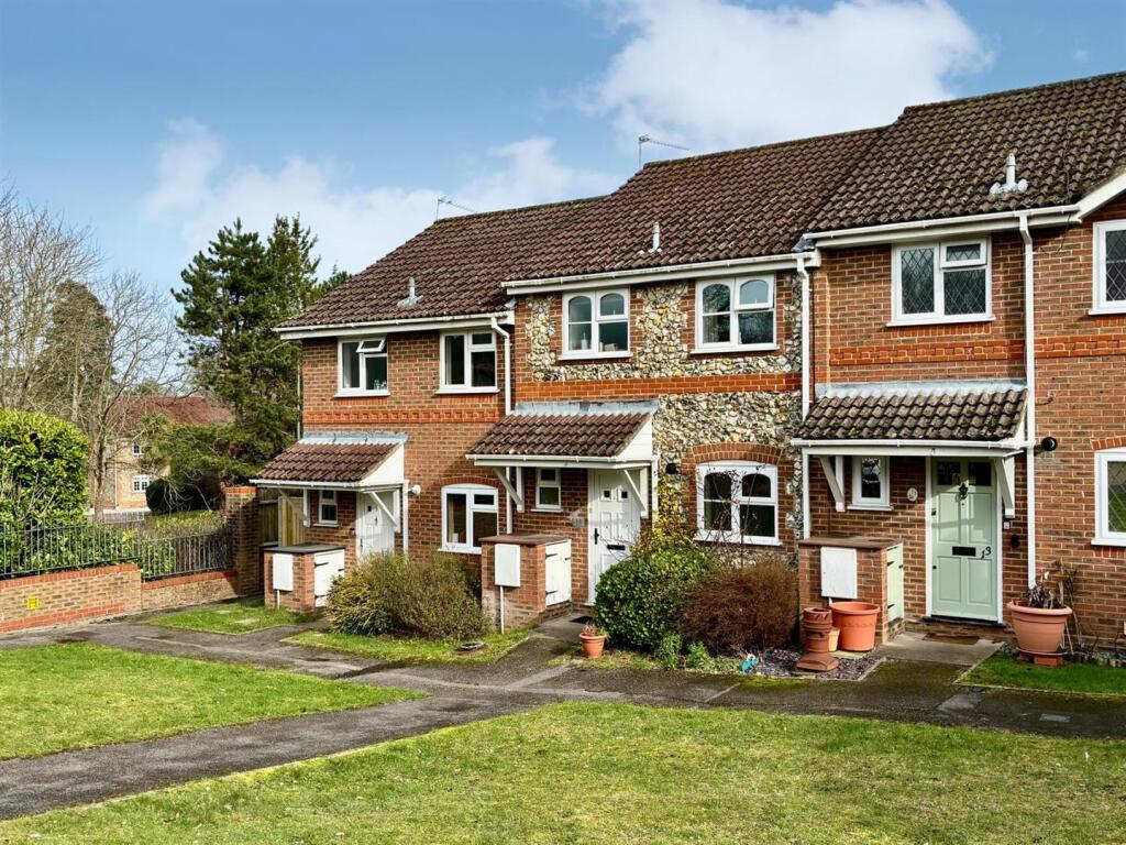 Main image of property: Alsford Close, Lightwater