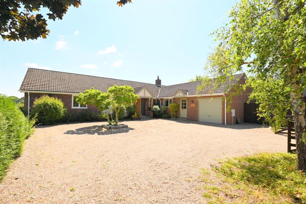 Main image of property: Tumbling Garth, Hadley End, Yoxall, DE13