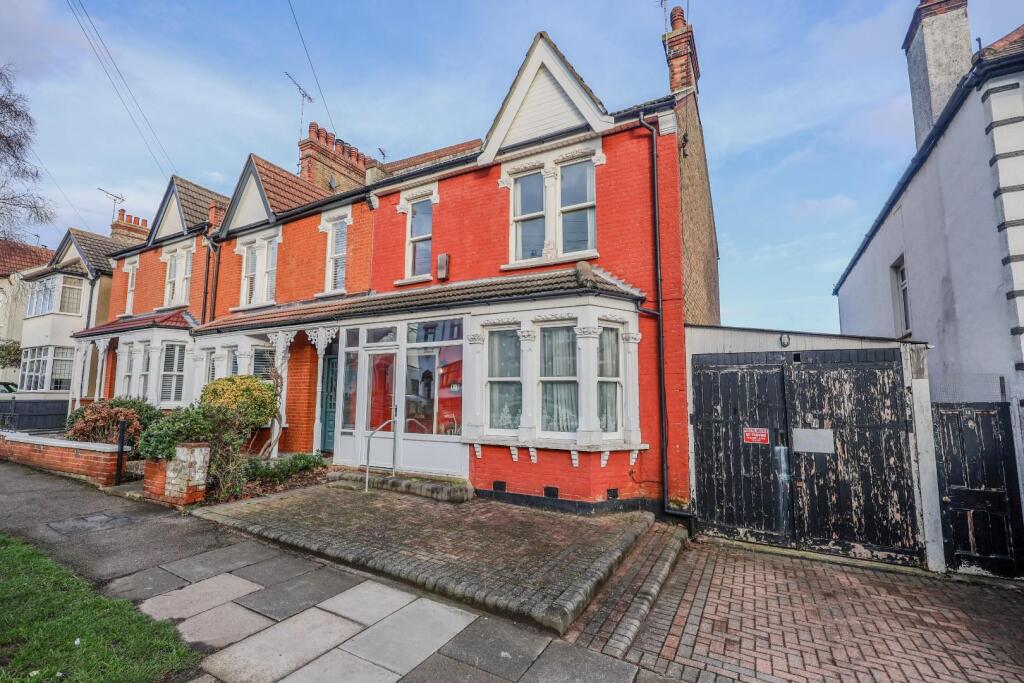 Main image of property: Marine Avenue, Leigh-On-Sea