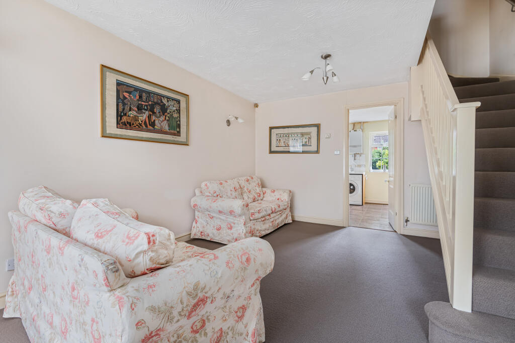 Longcroft Gardens, Welwyn Garden City, AL8 - View 4