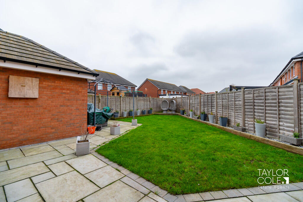 Additional image 23 of Austen Drive, Tamworth