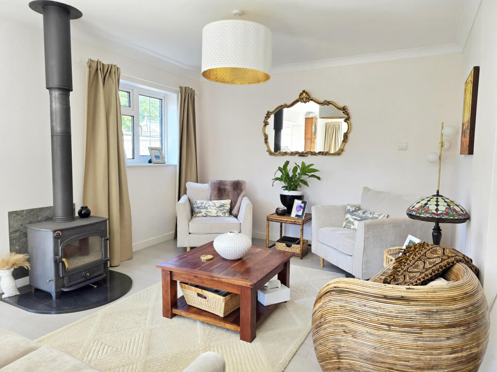 House in Lymington - View 4