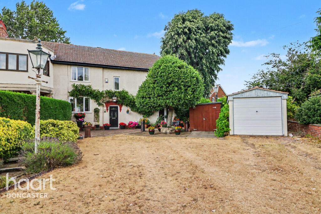 Main image of property: The Drive, Edenthorpe, Doncaster