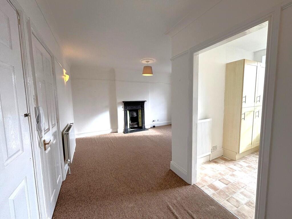 Apartment in Bristol - View 4
