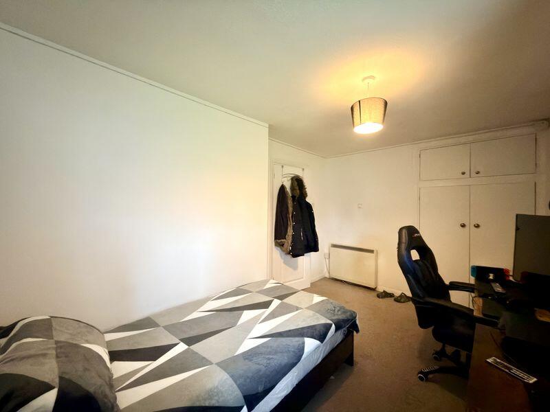 Eldon Drive, Sutton Coldfield photo 4
