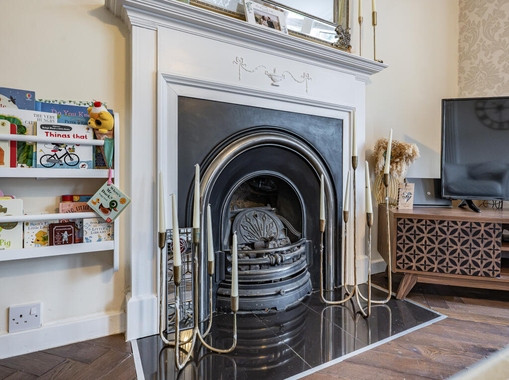 Apartment in Glasgow - View 5