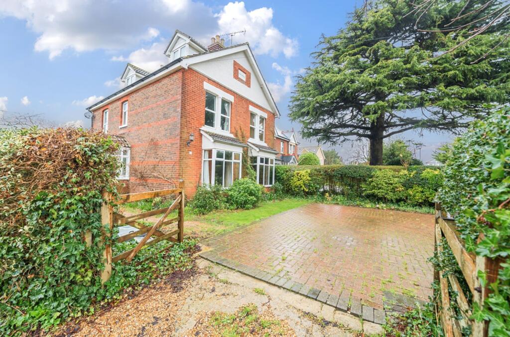 Main image of property: Stein Road, Emsworth, PO10