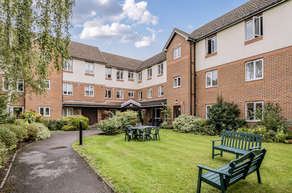 Main image of property: London Road, Headington