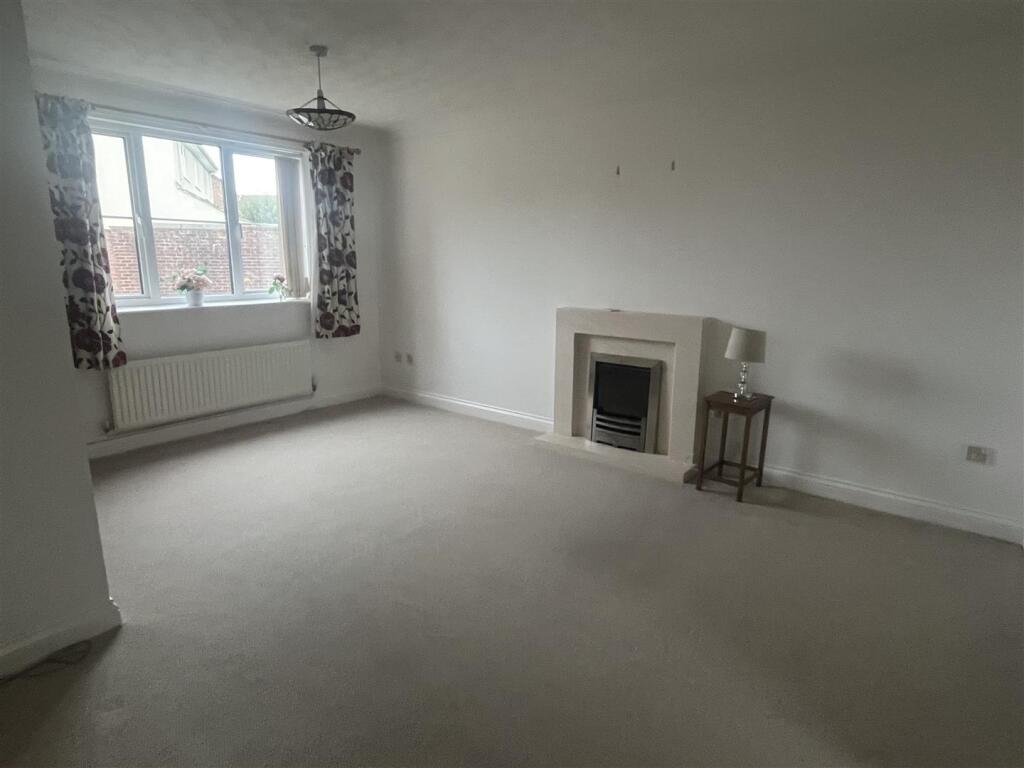 House in Dorchester - View 2